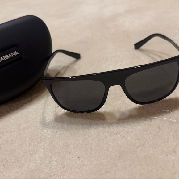 Dolce & Gabbana Black Sunglasses - Picture 1 of 2